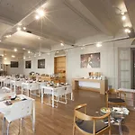 Theater Centrum 3* لوفين