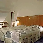 فندق Theater Centrum 3*