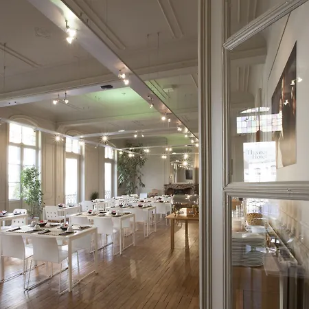 فندق Theater Centrum 3*