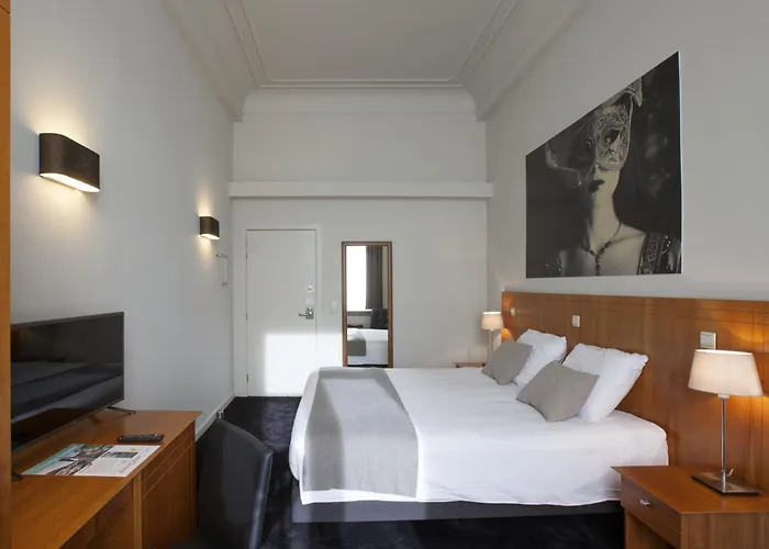 فندق Theater Centrum