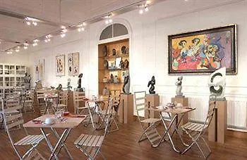 فندق Theater Centrum لوفين