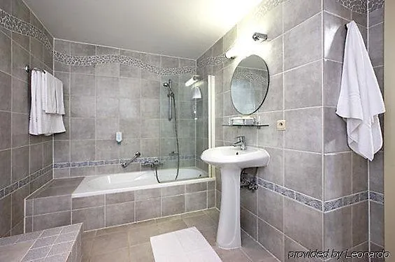 Theater Centrum فندق 3*